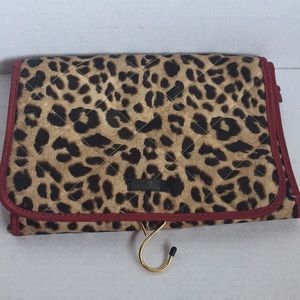 Modella Cosmetic Leopard Bag